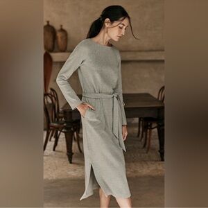 Elegant Gray Long Sleeve Dress